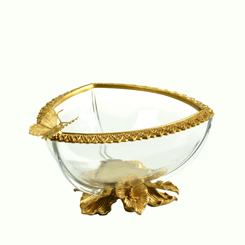 China manufacturer hotel art decor brass crystal decor candy dish with unique design legs fruit plate glass for home decor