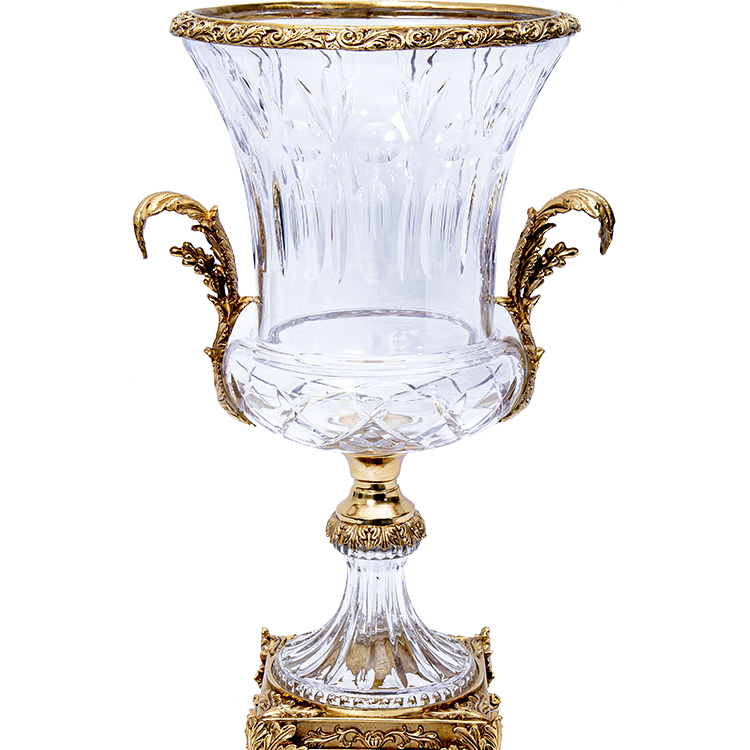 creative designs luxury Large Size Crystal Flower Vase for Home office hotel clubhouse Decor  Wedding or Gift