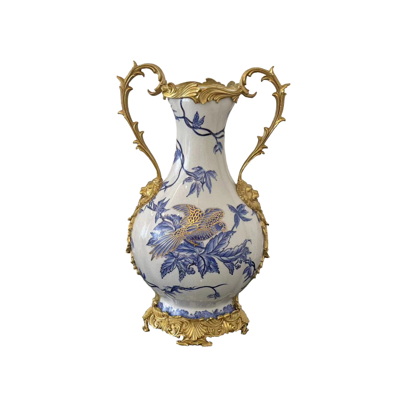 Premium hand-painted accessories Brass blue and white ceramic and porcelain vases